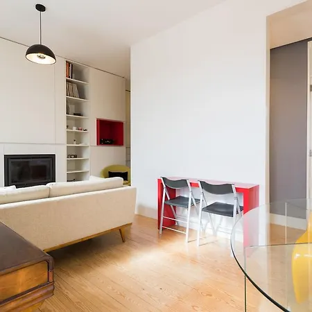 Appartamento Feels Like Lapa Flat With City View Lisbona