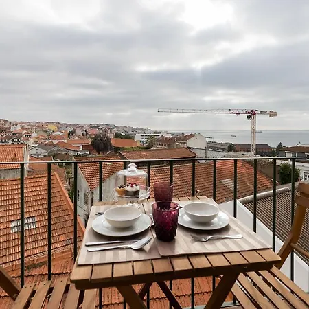 Feels Like Lapa Flat With City View Lisbon
